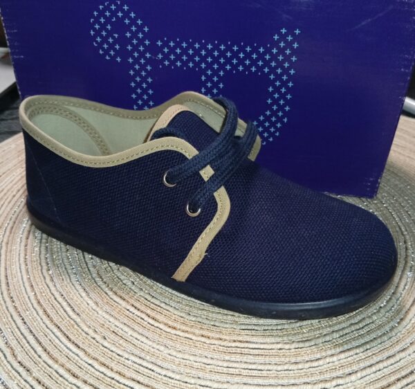 Bucher marino y beige batilas